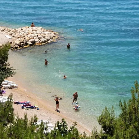 別荘 House With A Parking Space Gornja Podgora, Makarska - 16835 ポドゥゴラ